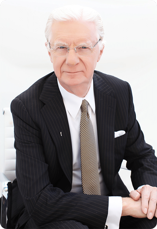 sgr-bob-sitting-tie-770